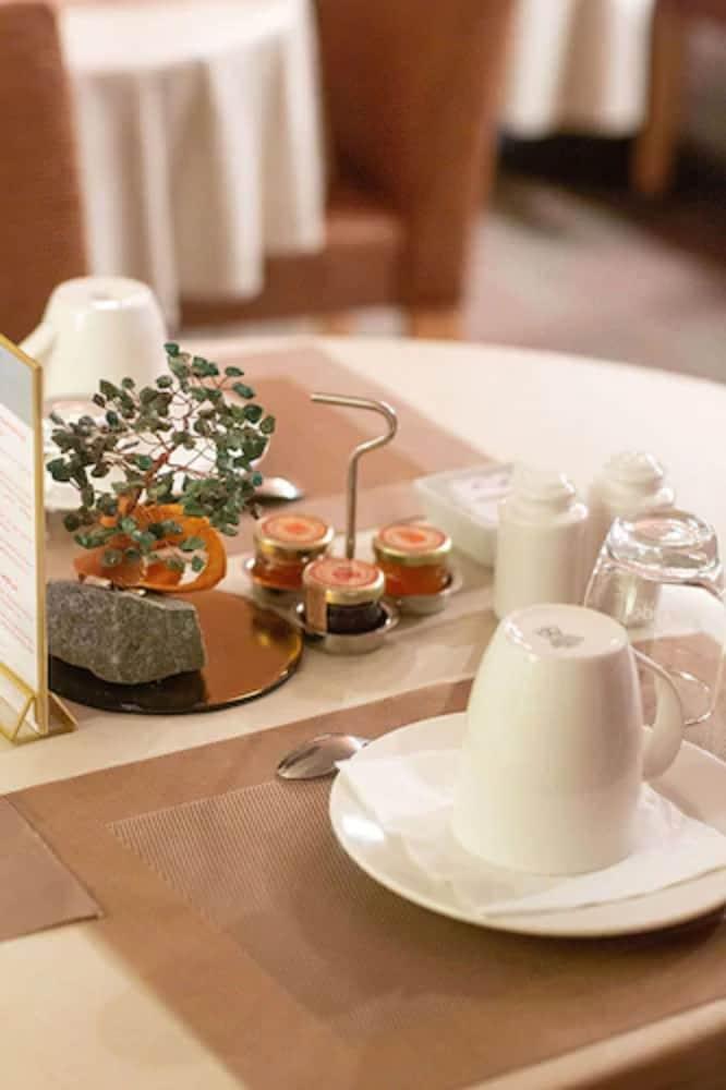Hotel Pavillon Bastille Parijs
